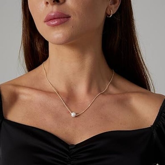 Solitaire Pearl Necklace - Picture 1 of 4